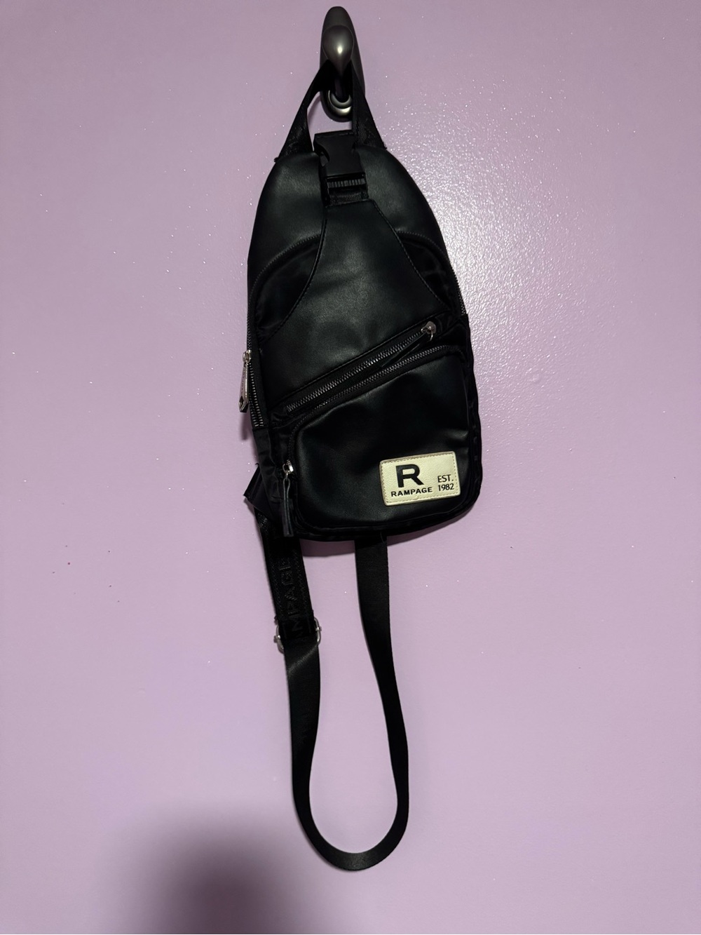 Rampage Black Men's Sling Bag with Front Zips